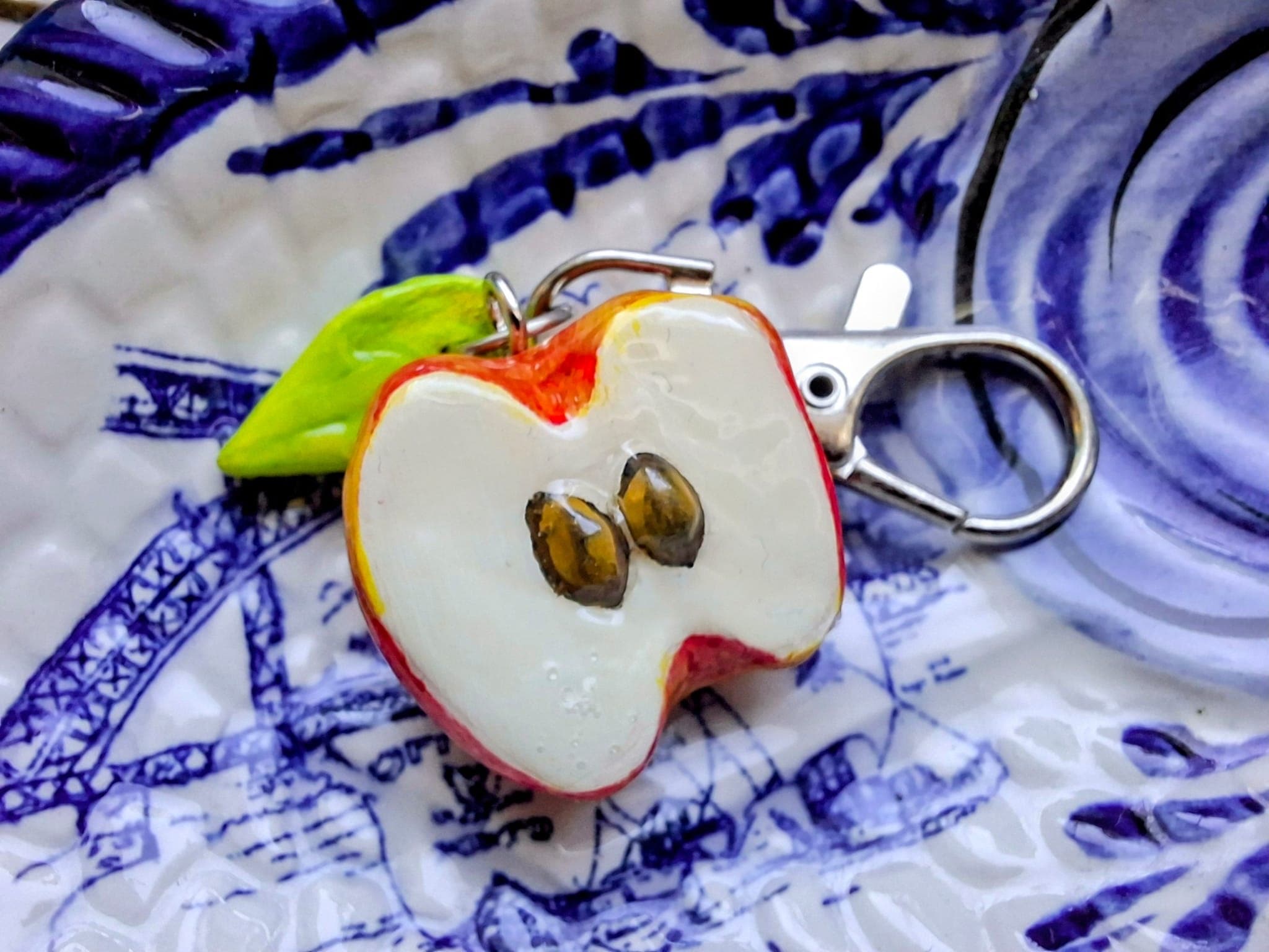 Owoce — Jabłko — ręcznie robiony produkt Fokimono
