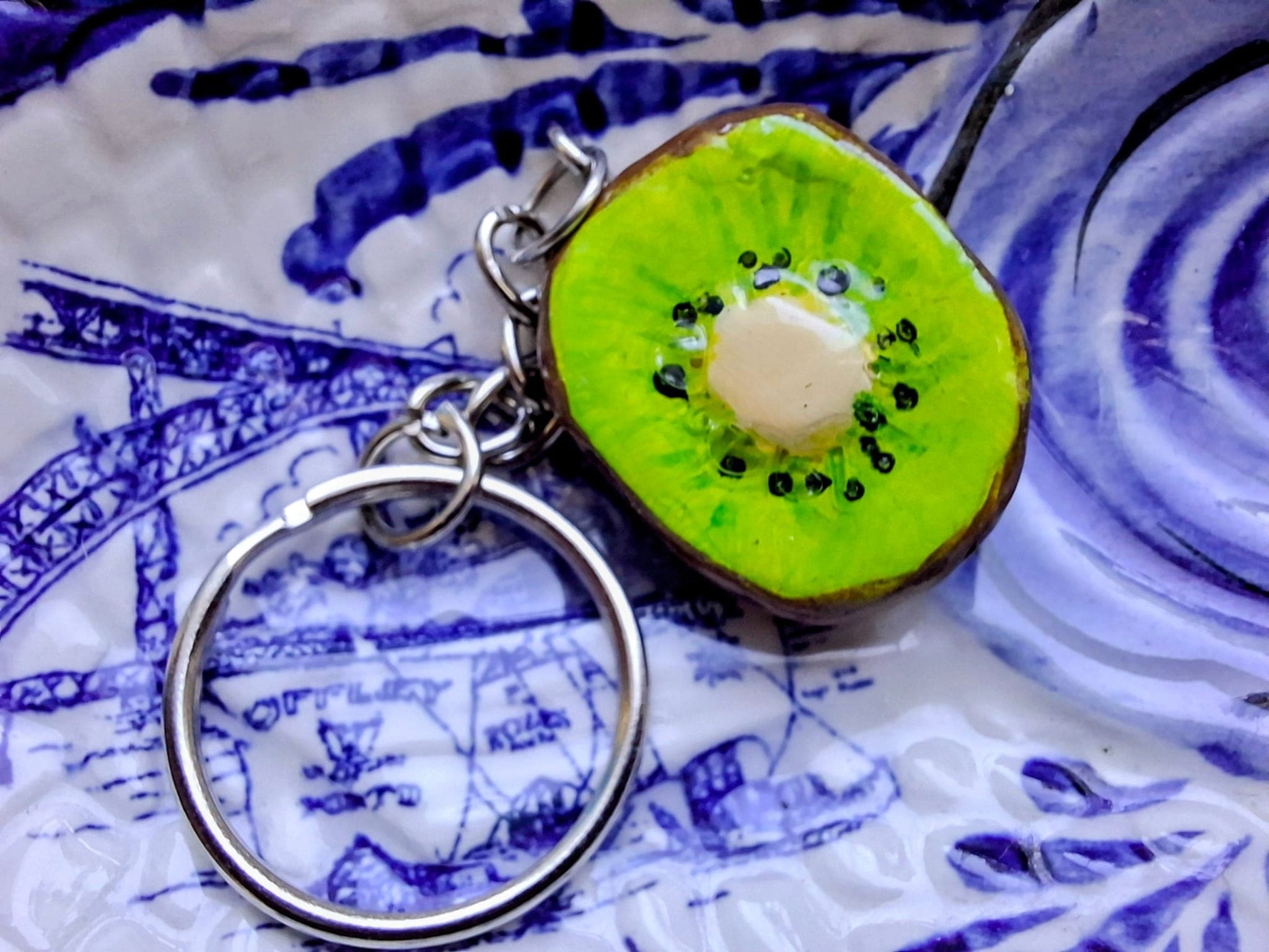 Owocki — Kiwi — ręcznie robiony produkt Fokimono